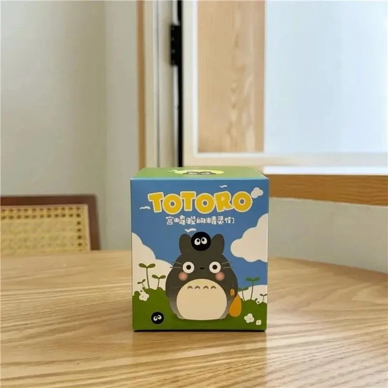 Random Studio Ghibli Blind Box, Sealed Hobby Box, Collectible Box, Collectible Item, Creative Resin Glow-In-The-Dark Ornament, Perfect Gift for Friends, Ideal for Holidays